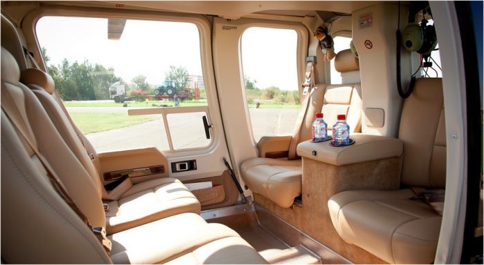 Bell 407 cabin interior